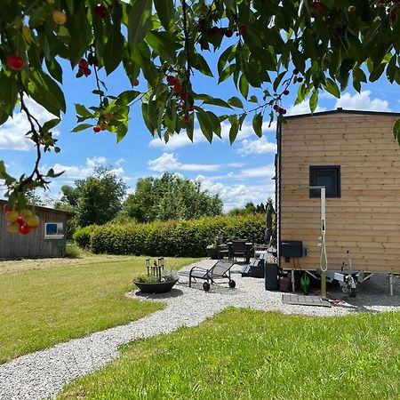 Tinyhouse -Reset Im Vilstal -Zurueck Zum Ursprung Apartman Aldersbach Kültér fotó